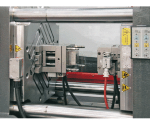 Magnet clamping system for an injection moulding machine